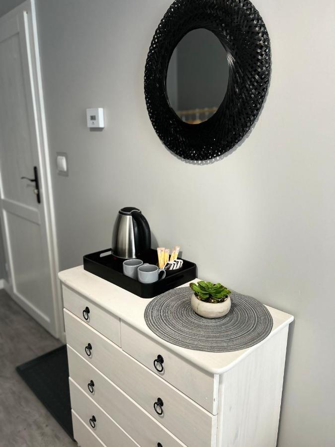 Noclegi Comfort - Self Check-In 24H Świdnica Exteriér fotografie